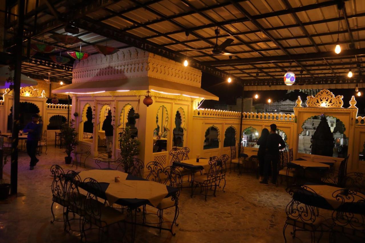Baba Palace - A Heritage Hotel, Udaipur Exterior photo