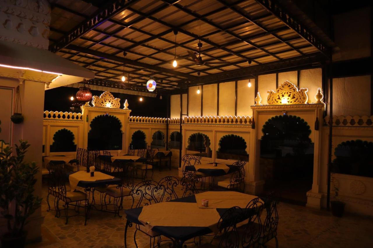 Baba Palace - A Heritage Hotel, Udaipur Exterior photo