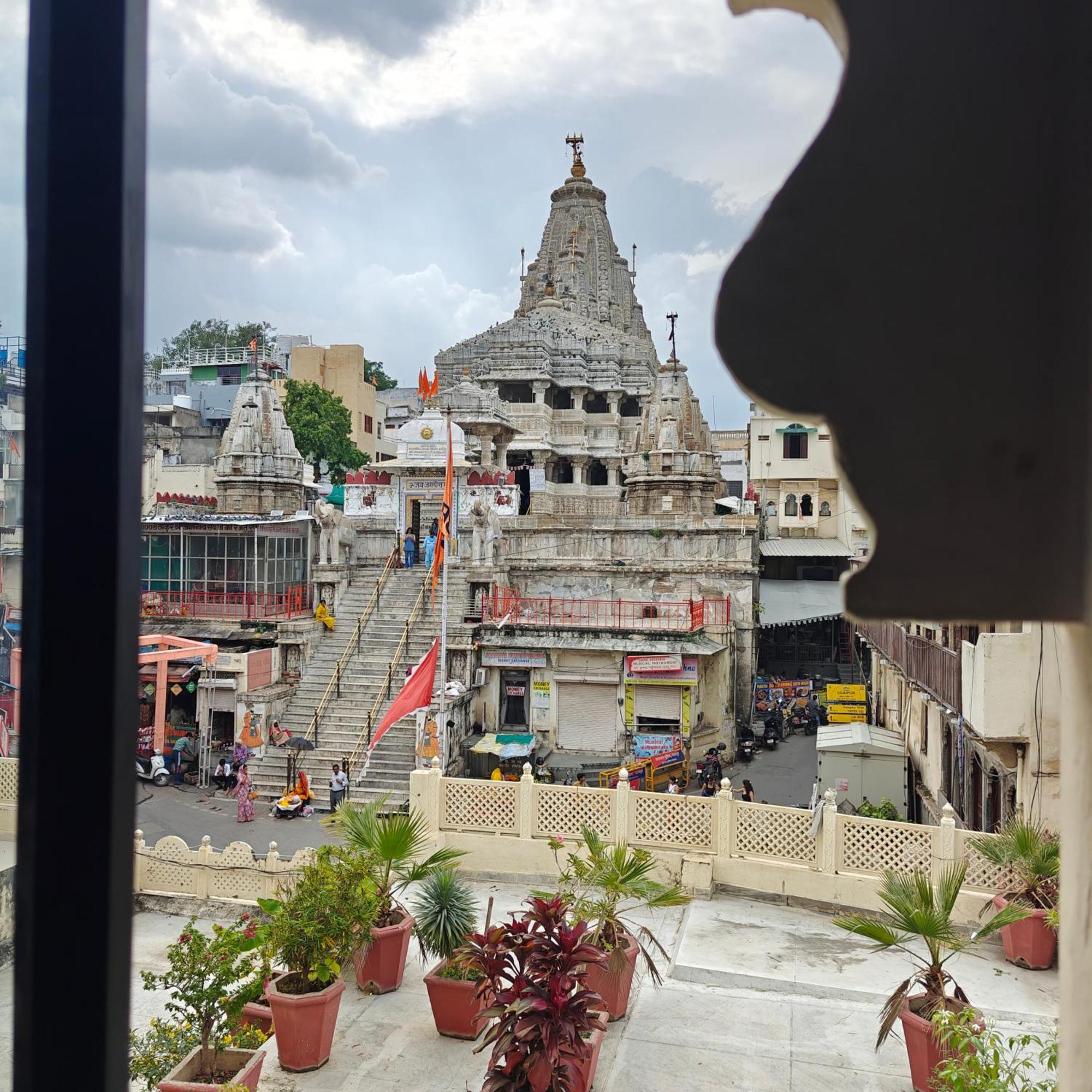 Baba Palace - A Heritage Hotel, Udaipur Exterior photo