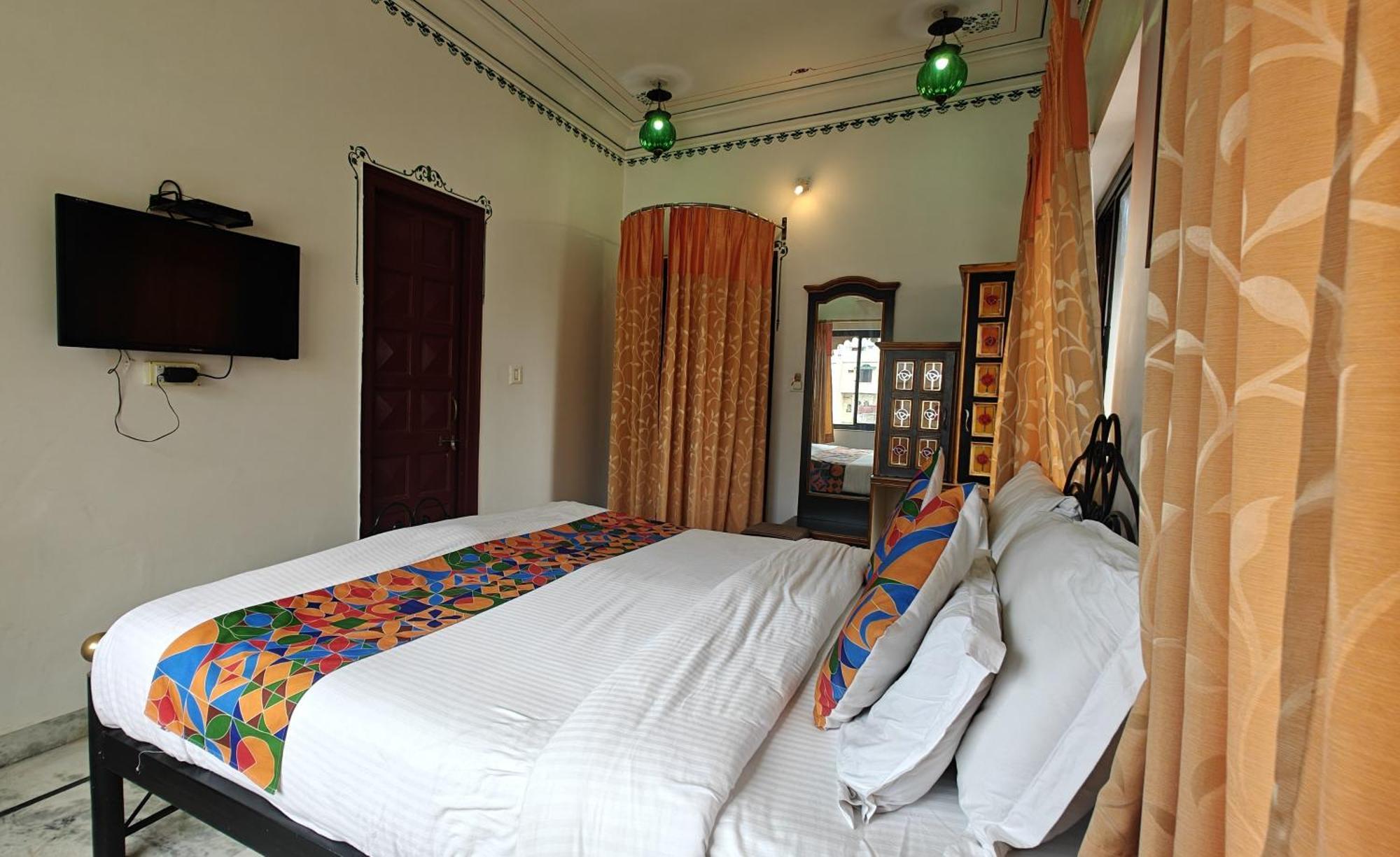 Baba Palace - A Heritage Hotel, Udaipur Exterior photo