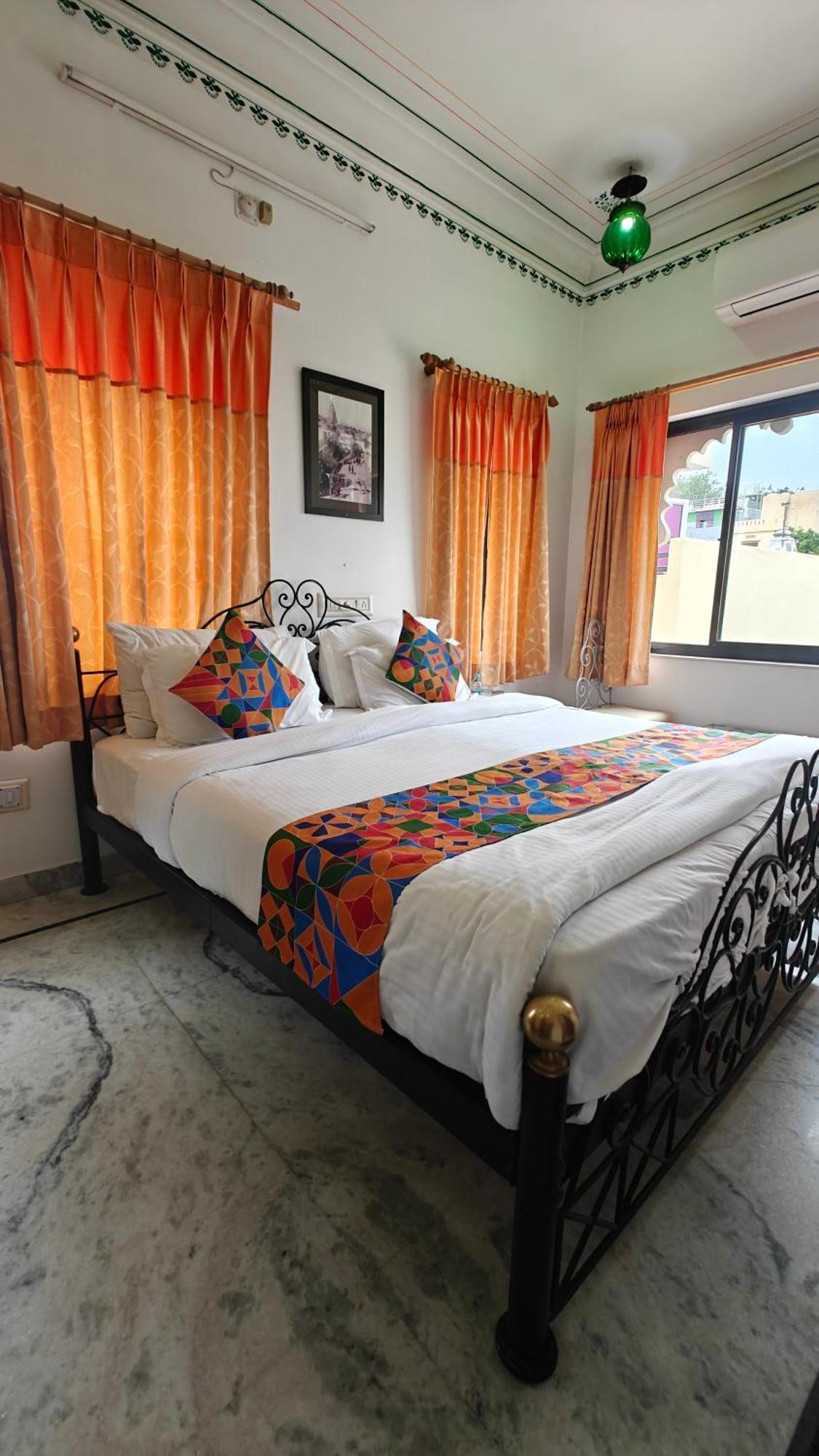 Baba Palace - A Heritage Hotel, Udaipur Exterior photo
